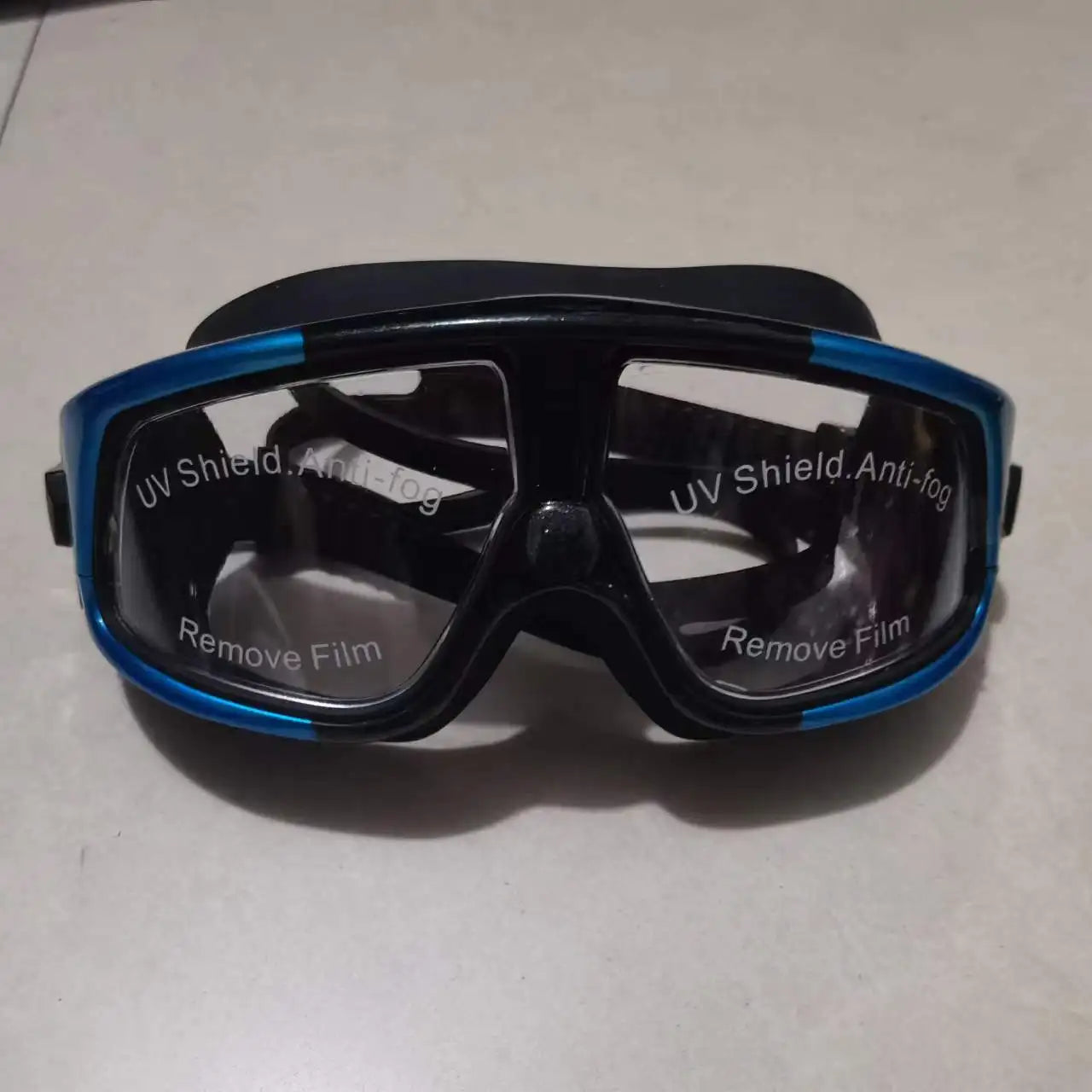 Premium Antibeschlag Schwimmbrille für Erwachsene